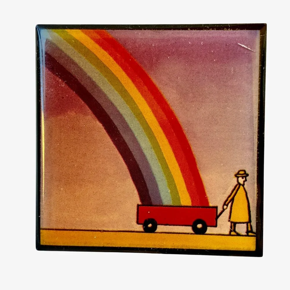 Vintage Black Lacquer Trinket Box RAINBOW & Wagon Small 2